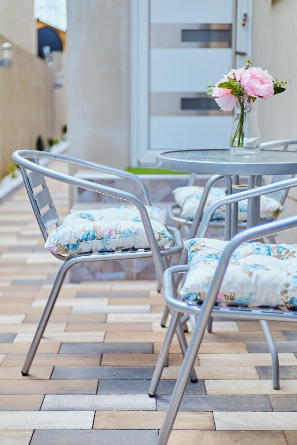 La Lorre Lux Apartment Jagodina Exterior foto