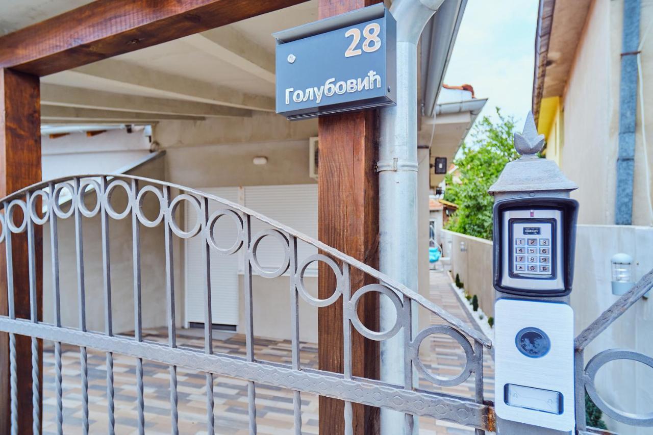 La Lorre Lux Apartment Jagodina Exterior foto